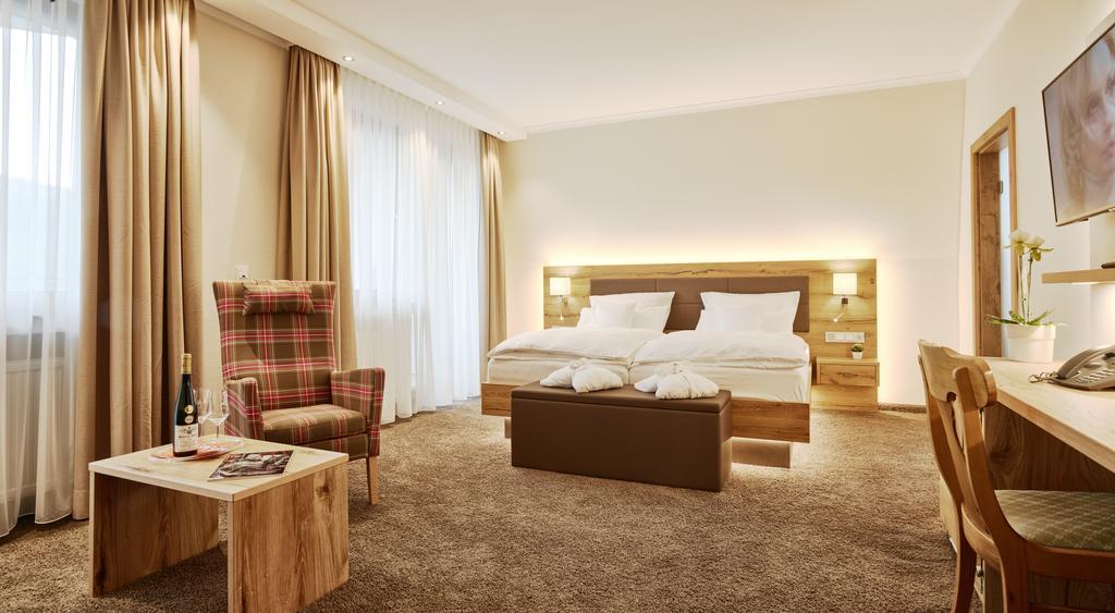 Hotel Weis Mertesdorf Esterno foto